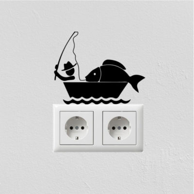 Wandtattoo für Lichtschalter / Steckdose Angler mit Fisch